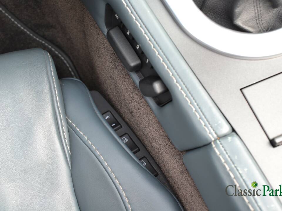 Image 42/50 of Aston Martin V8 Vantage (2007)