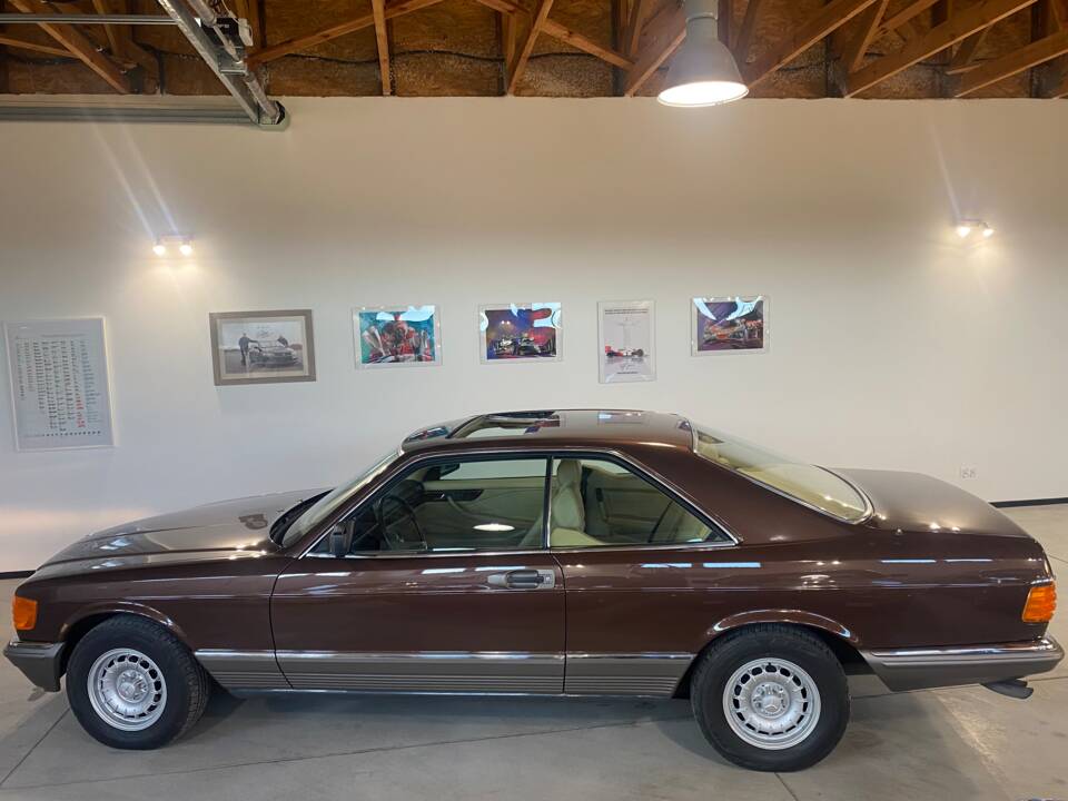 Image 14/63 of Mercedes-Benz 500 SEC (1984)