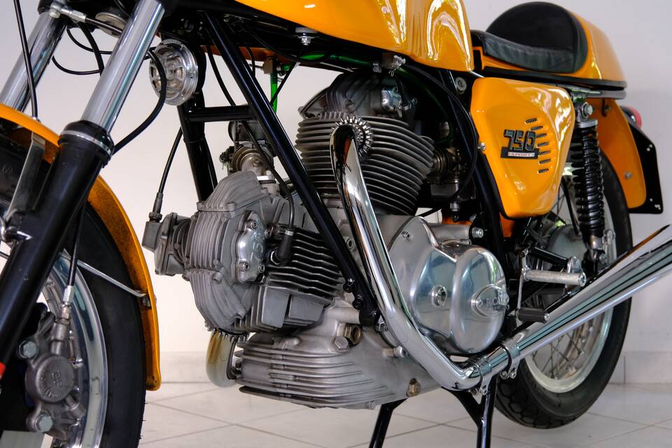 Afbeelding 39/96 van Ducati 750 Sport (1974)