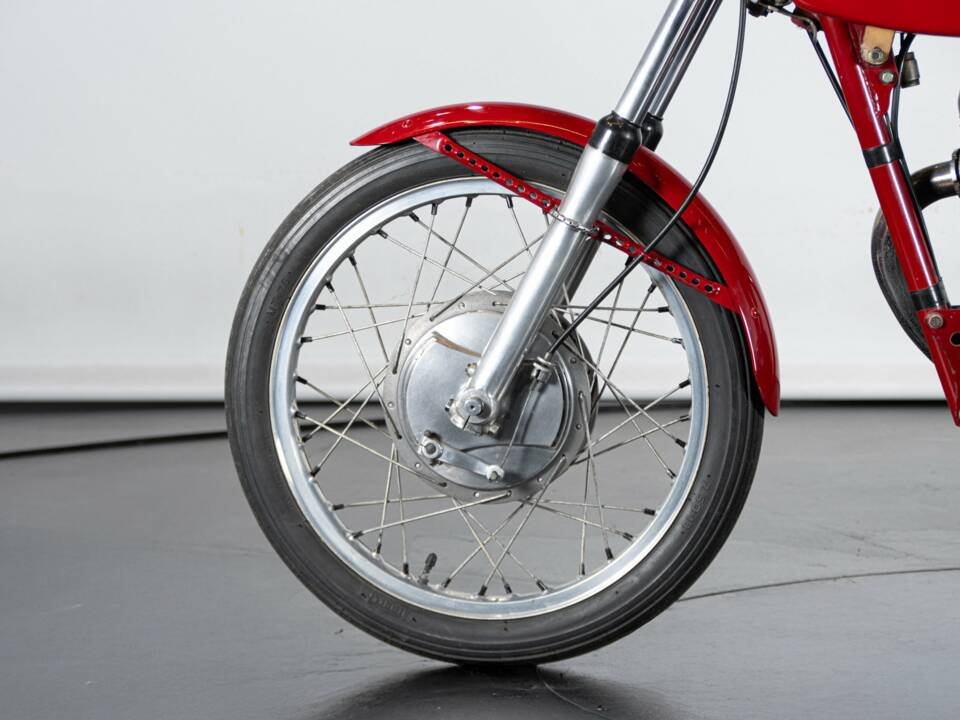 Imagen 29/50 de Moto Morini Tresette Sprint (1958)