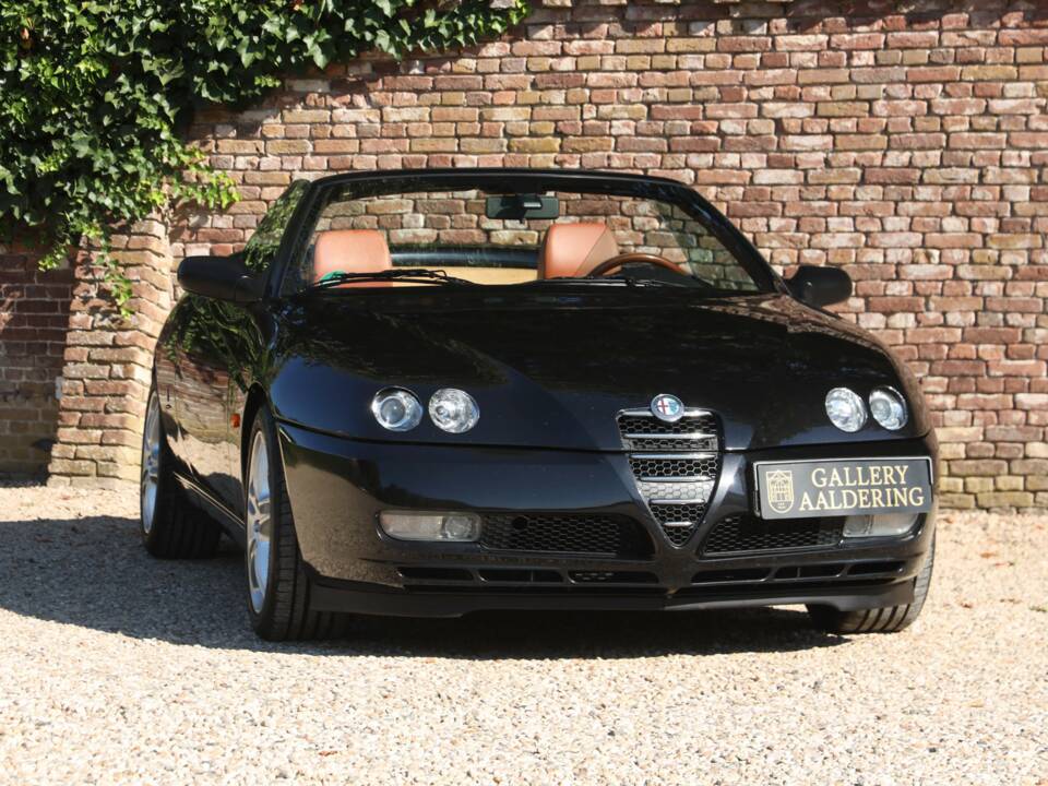 Afbeelding 33/50 van Alfa Romeo Spider 3.2 V6 24V (2003)