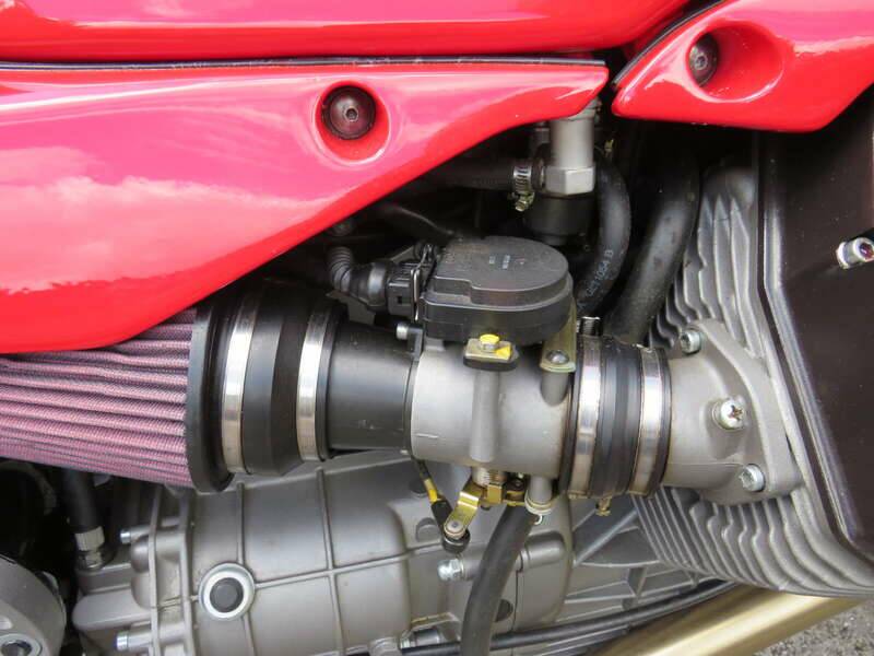 Bild 27/49 von Moto Guzzi Daytona RS (1996)