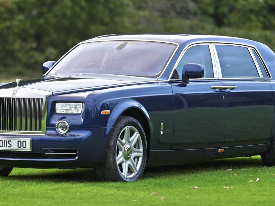 Image 2/49 of Rolls-Royce Phantom VII (2009)