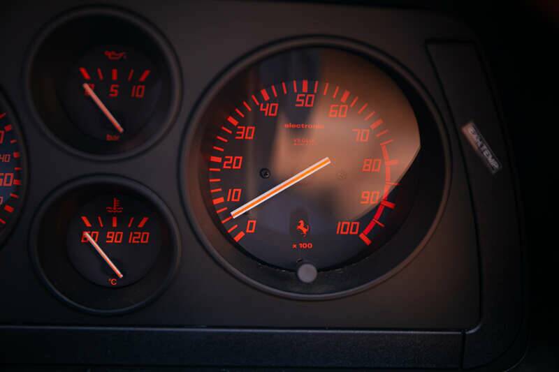 Image 39/50 of Ferrari 348 Spider (1994)