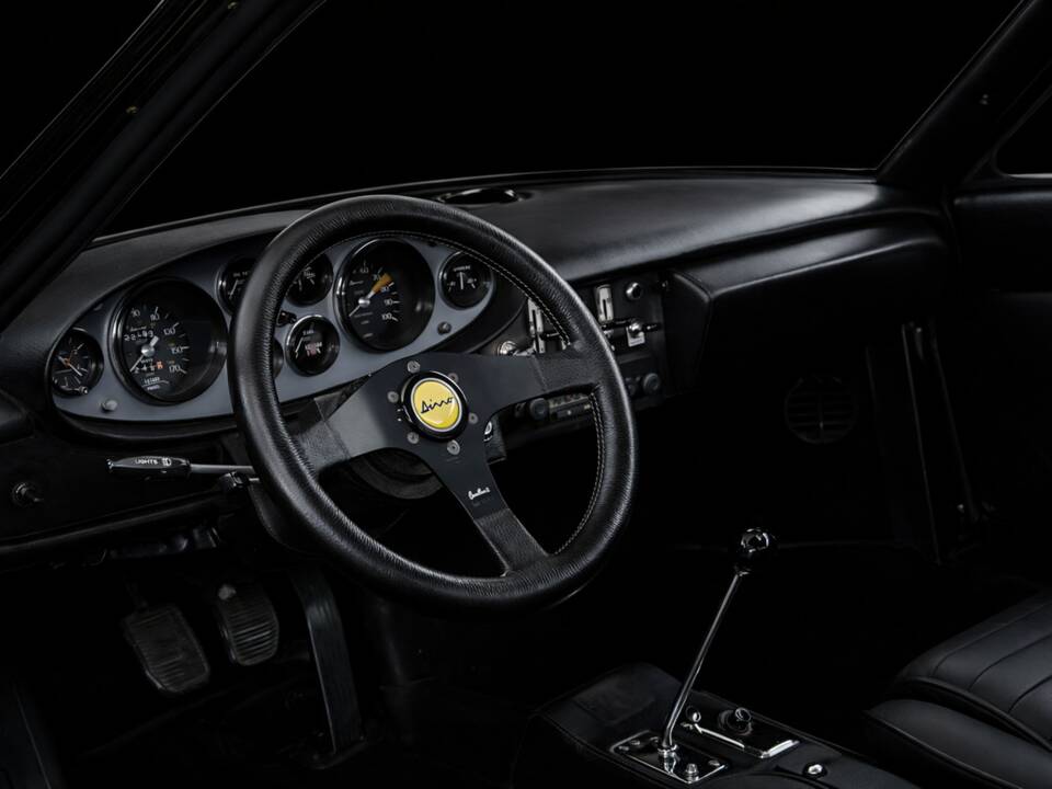 Bild 8/20 von Ferrari Dino 246 GT (1972)