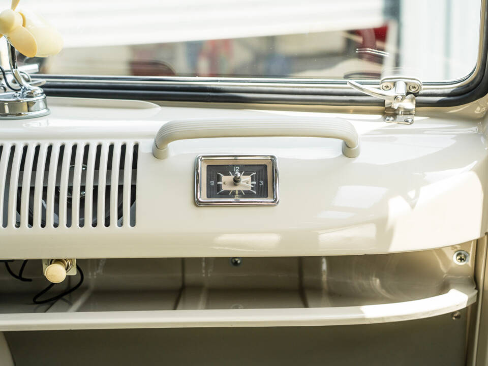 Bild 23/48 von Volkswagen T2 a&#x2F;b (1958)