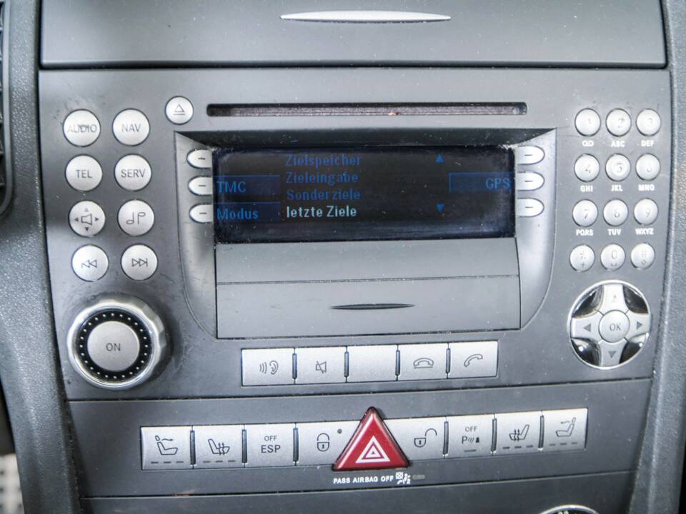 Bild 25/50 von Mercedes-Benz SLK 280 (2005)