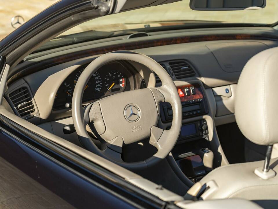 Bild 43/50 von Mercedes-Benz CLK 230 Kompressor (1999)