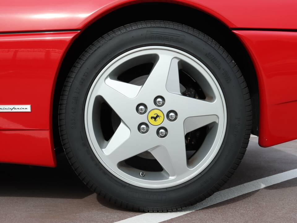 Image 14/43 of Ferrari 348 Spider (1995)