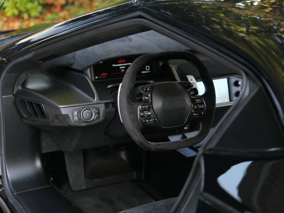 Image 45/50 of Ford GT Carbon Series (2021)
