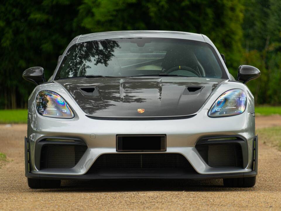 Obraz 26/98 pojazdu Porsche 718 Cayman GT4 RS Weissach (2024)