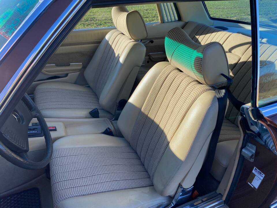 Image 12/20 of Mercedes-Benz 280 SLC (1977)