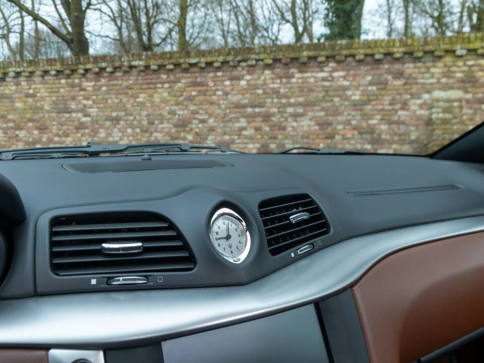 Bild 47/50 von Maserati GranCabrio Sport (2015)