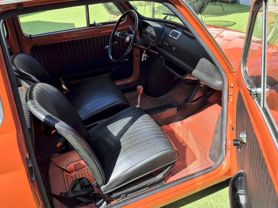 Bild 28/41 von FIAT 500 L (1972)