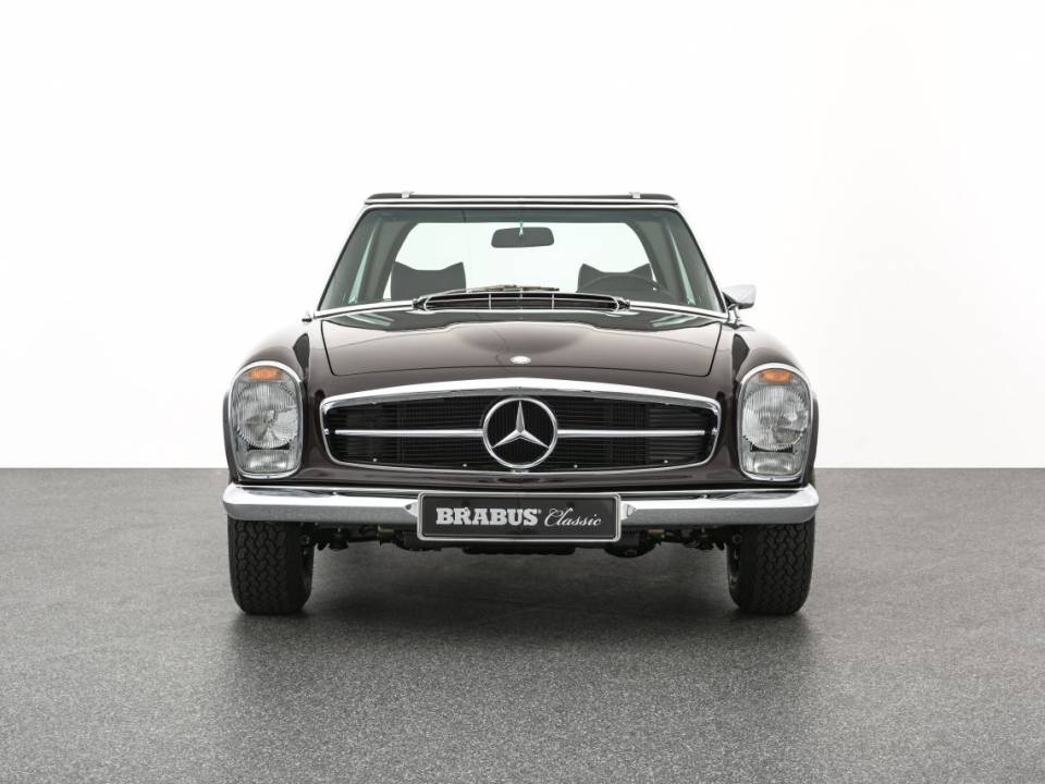 Image 3/32 of Mercedes-Benz 280 SL (1968)