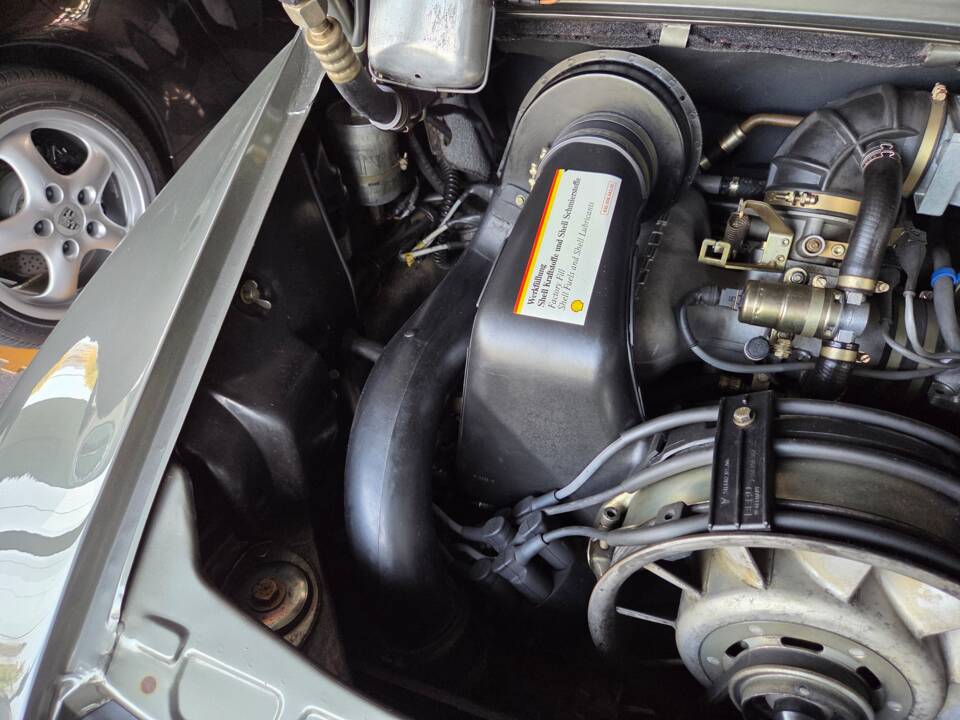 Bild 25/27 von Porsche 911 Carrera 3.2 (1987)