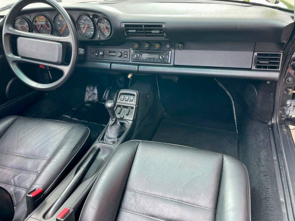 Bild 15/20 von Porsche 911 Carrera 4 (1990)