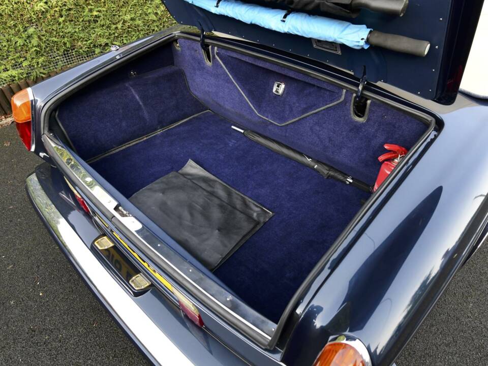 Image 42/50 of Rolls-Royce Corniche III (1990)