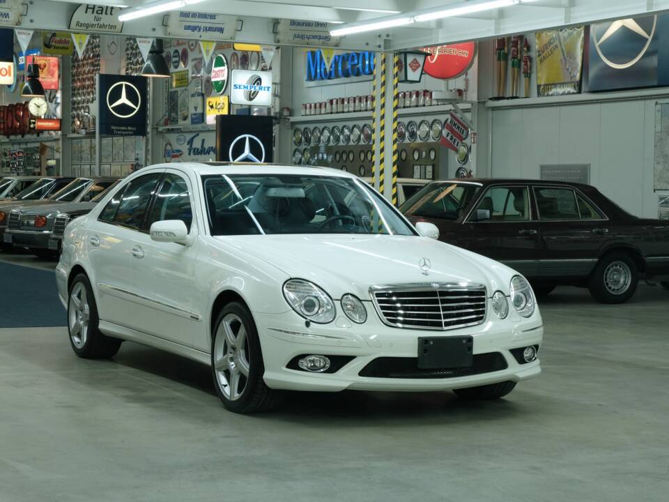 Bild 47/50 von Mercedes-Benz E 500 (2007)