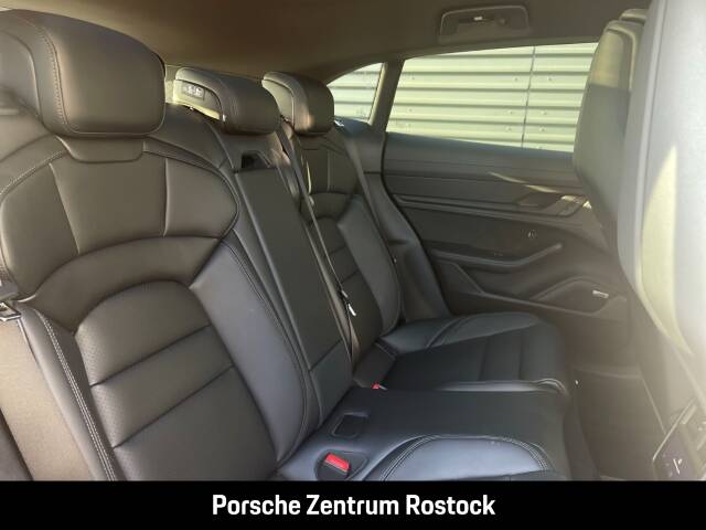 Bild 13/28 von Porsche Taycan 4 Cross Turismo (2025)