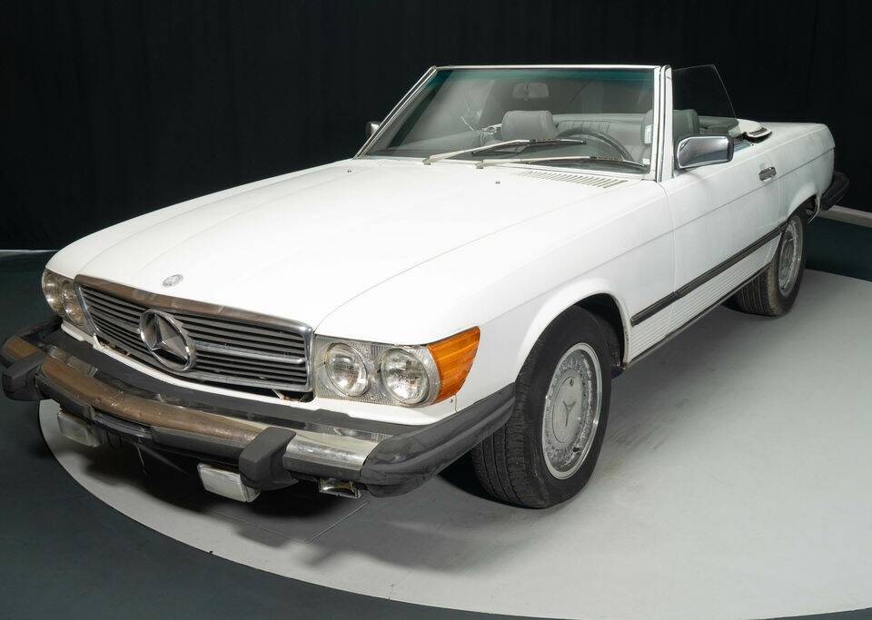 Immagine 4/8 di Mercedes-Benz 560 SL (1987)