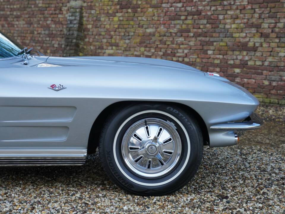 Image 44/50 of Chevrolet Corvette Sting Ray Convertible (1964)