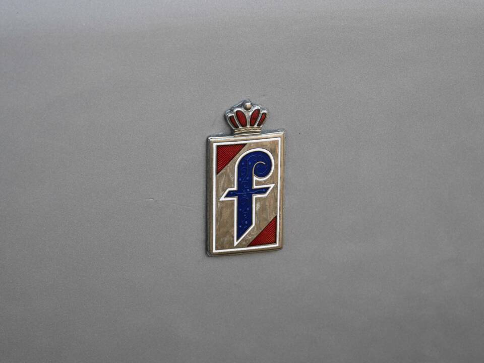 Image 30/50 of Peugeot 504 Coupé (1973)