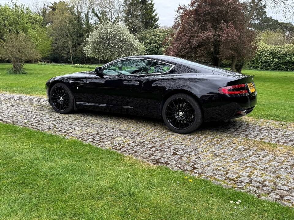 Afbeelding 14/30 van Aston Martin DB 9 (2007)