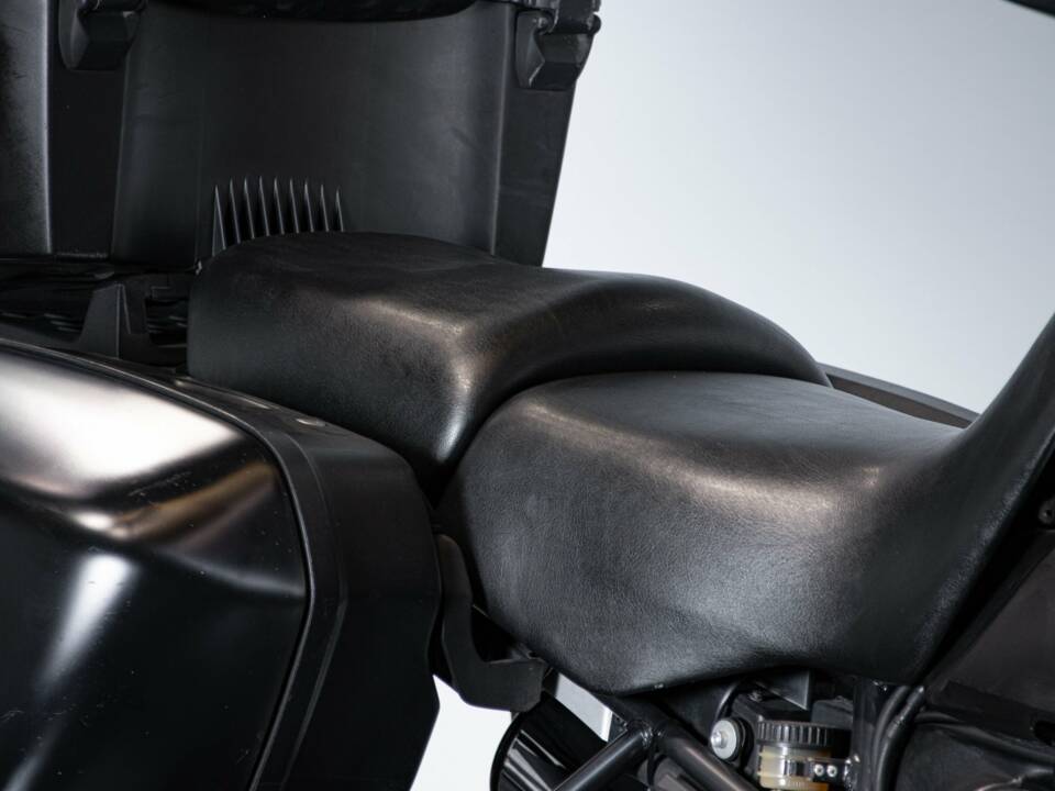 Immagine 29/50 di BMW DUMMY (2000)