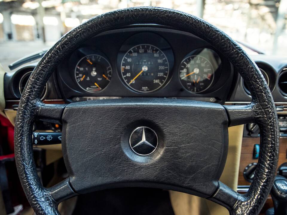Bild 10/15 von Mercedes-Benz 280 SL (1983)