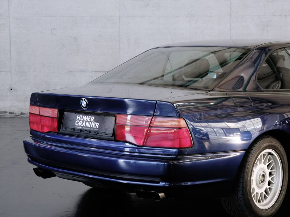 Imagen 35/37 de BMW 850i (1991)