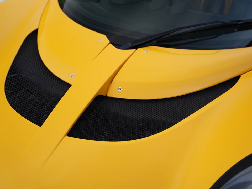 Image 38/50 of Lotus Exige S 240 (2008)
