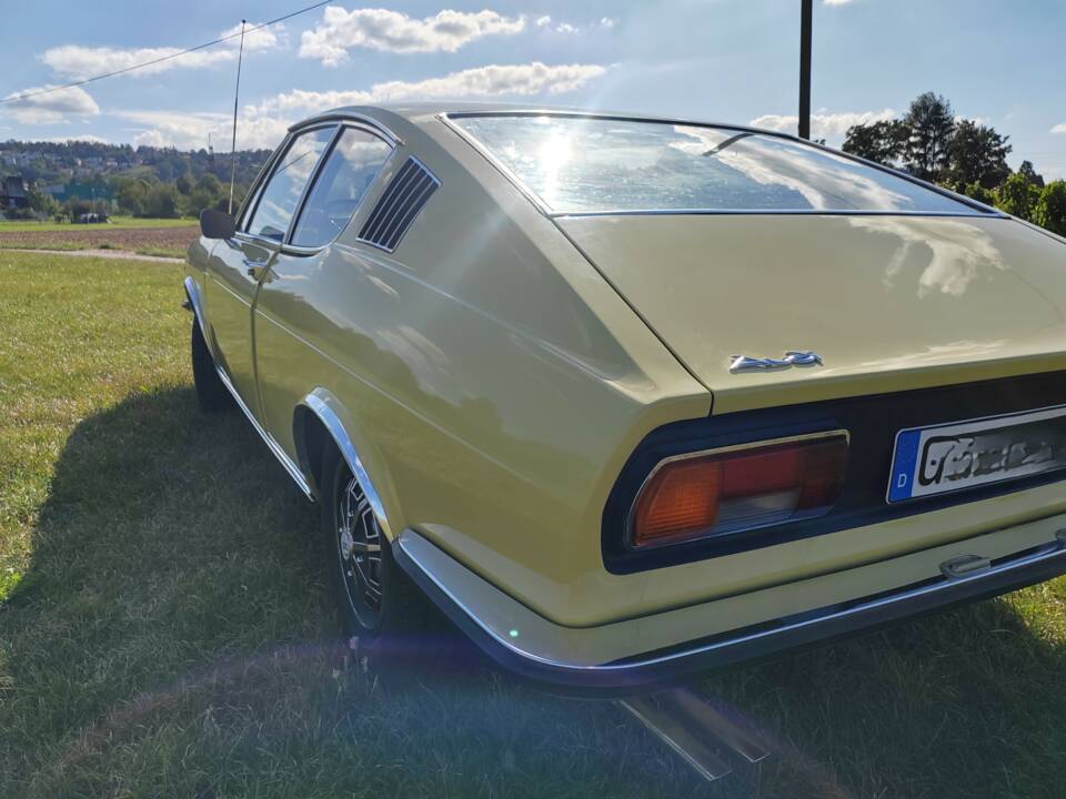 Image 10/54 of Audi 100 Coupe S (1971)