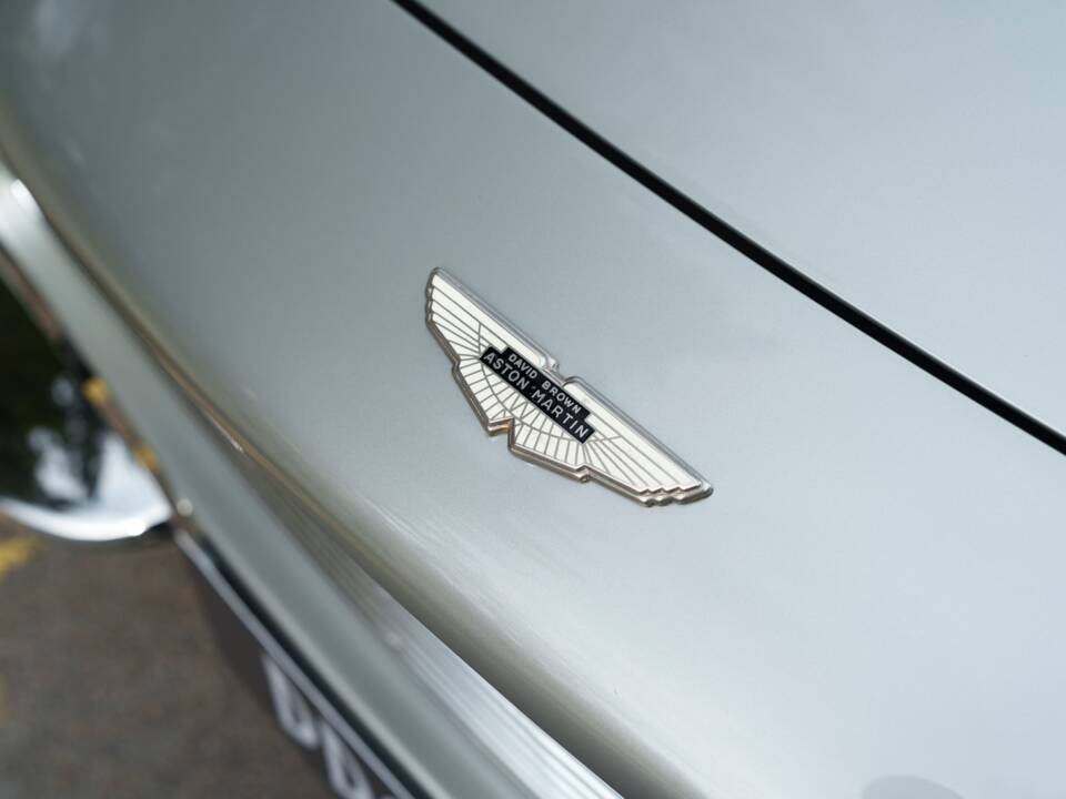 Bild 8/27 von Aston Martin DB 6 Mk II (1971)