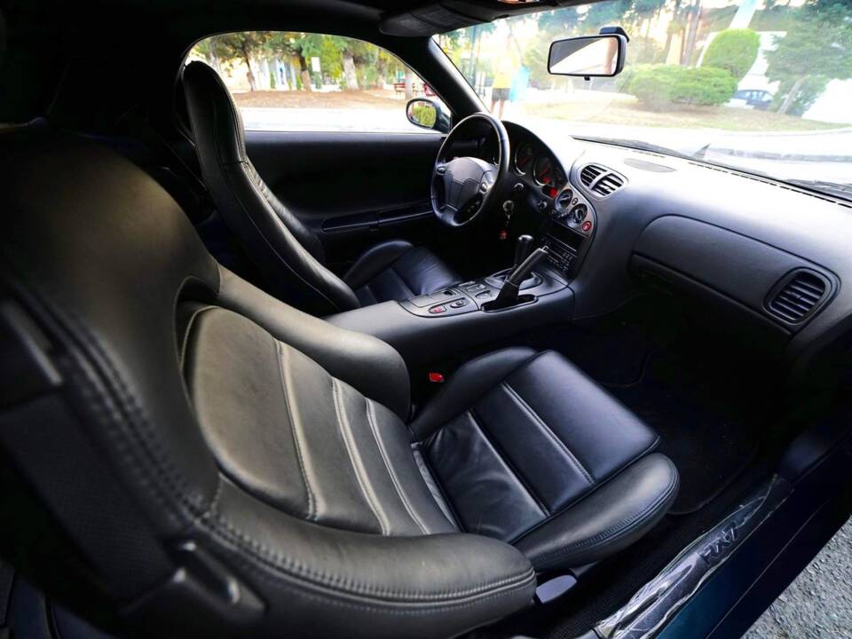 Bild 11/33 von Mazda RX-7 (1993)