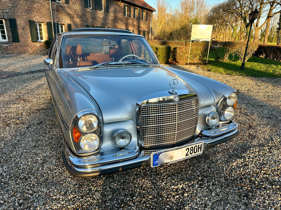 Image 1/20 of Mercedes-Benz 280 SE (1972)