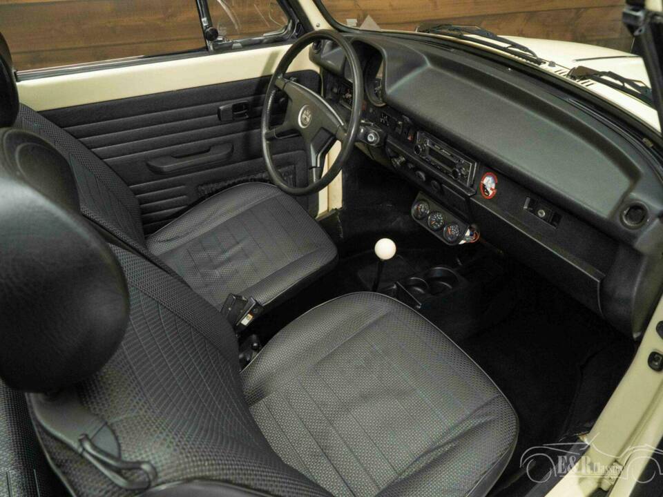Immagine 15/19 di Volkswagen Maggiolino 1600 (1973)