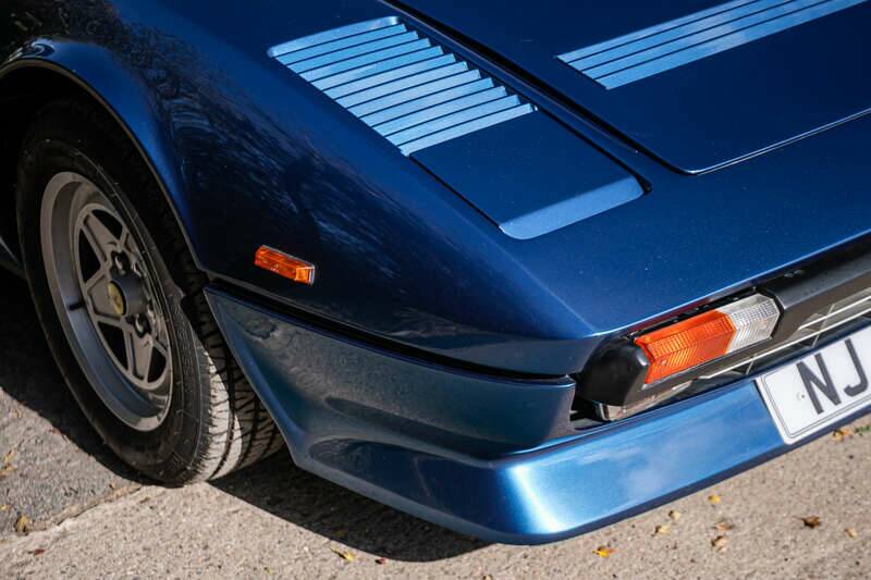Image 38/41 de Ferrari 308 GTSi Quattrovalvole (1985)