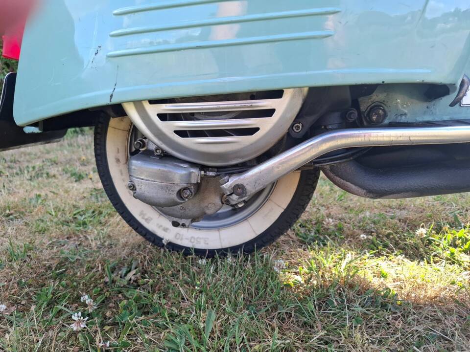 Image 29/48 of Bajaj DUMMY (1993)