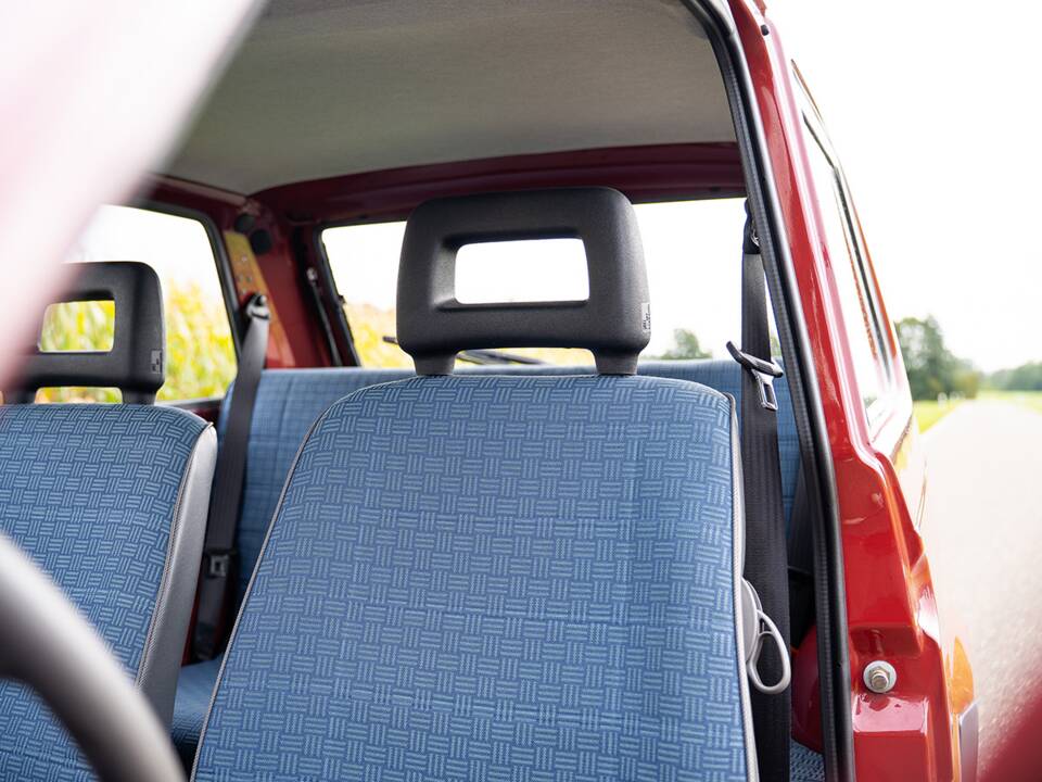 Immagine 17/42 di FIAT Panda &quot;Young&quot; (2000)