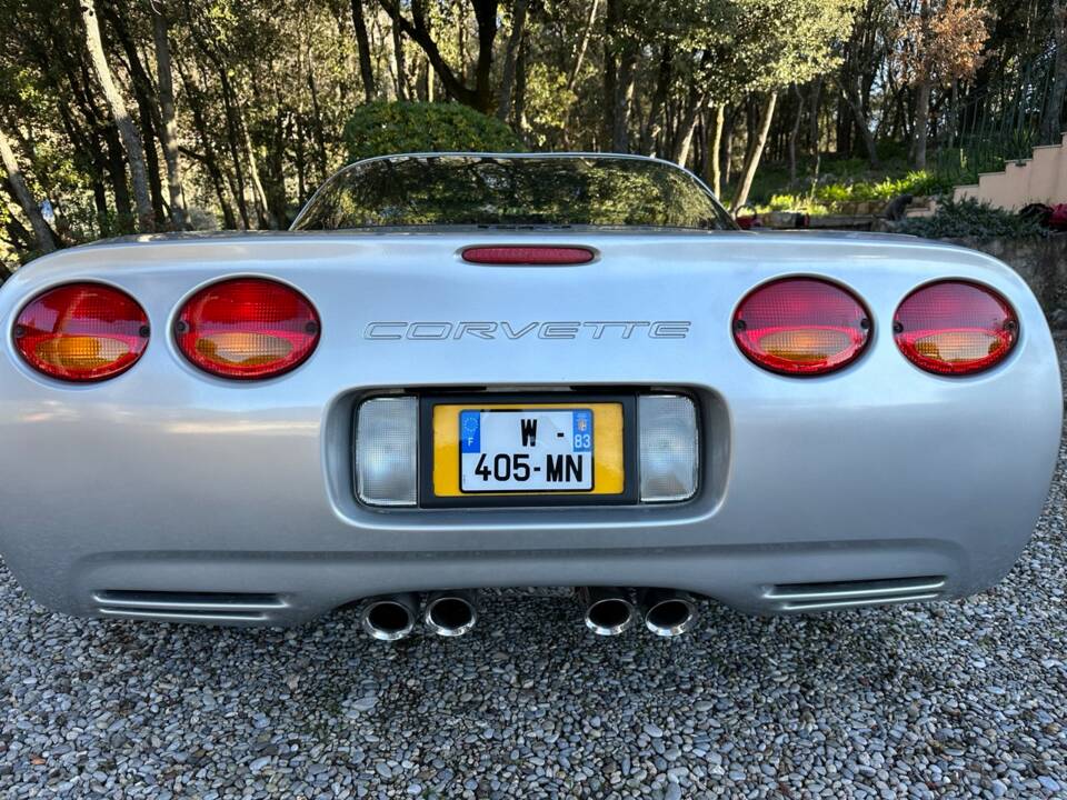 Image 71/191 of Chevrolet Corvette (1999)