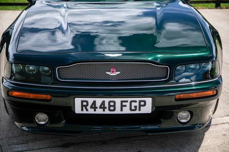 Bild 12/32 von Aston Martin V8 Coupé (1998)