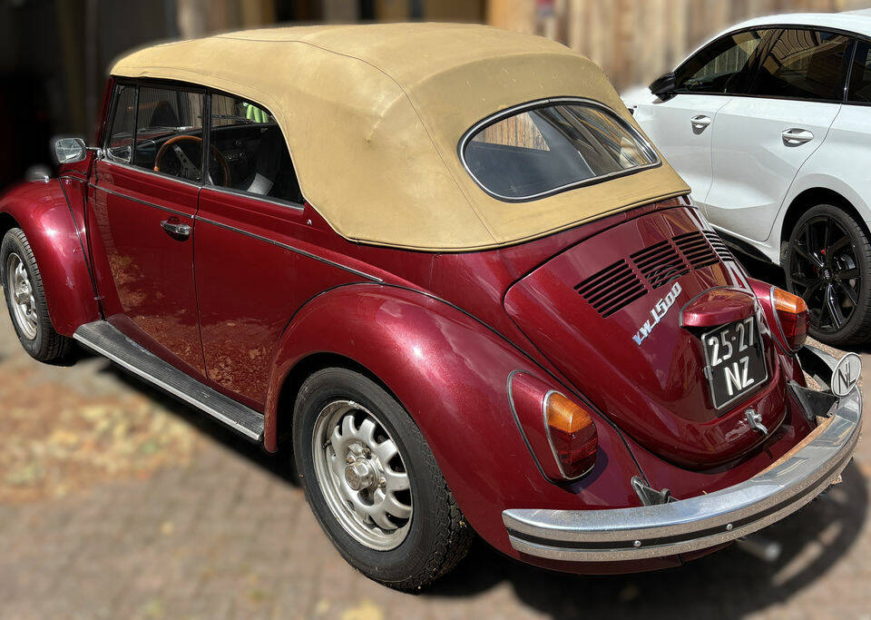Image 4/7 of Volkswagen Beetle 1500 (1970)