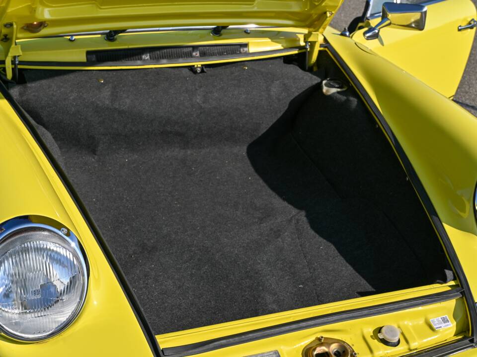 Image 13/21 of Porsche 911 2.4 S "Oilflap" (1972)