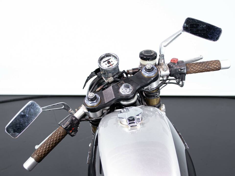 Immagine 26/50 di Honda CB 350 Four (1975)
