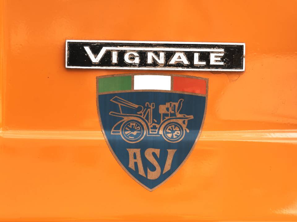 Image 16/49 de FIAT 124 Vignale Coupé Eveline (1969)