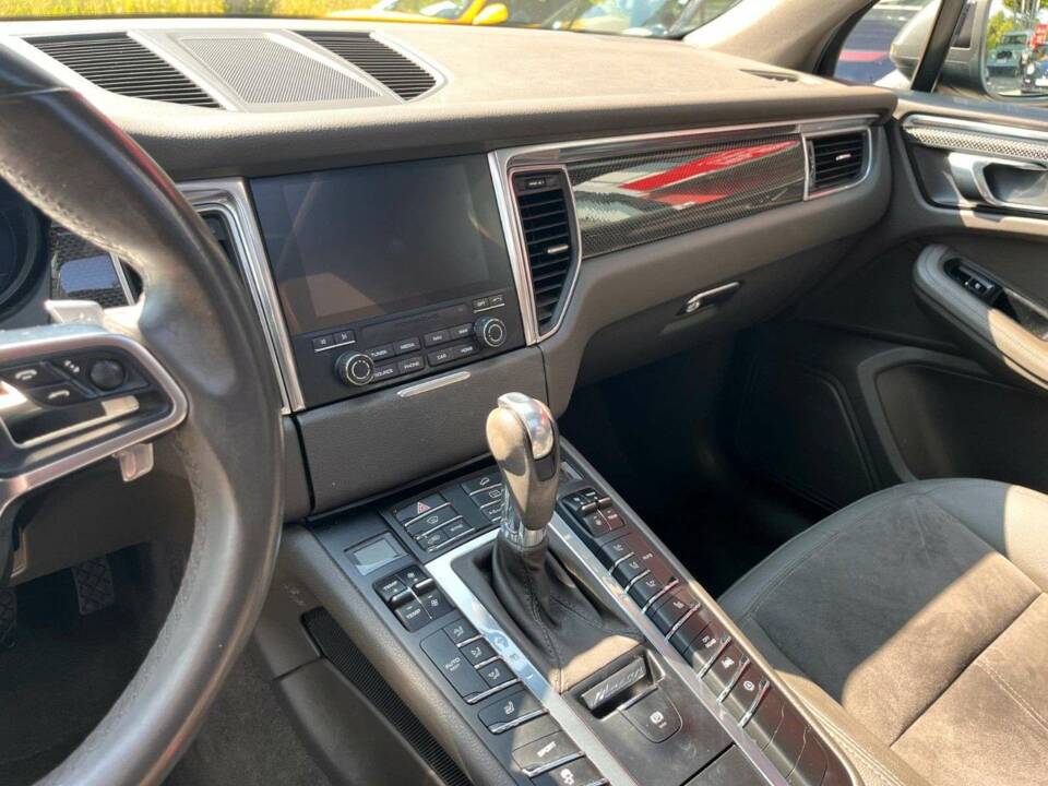 Bild 17/21 von Porsche Macan (2018)