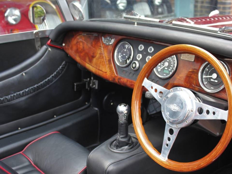 Imagen 6/9 de Morgan Roadster V6 (2009)