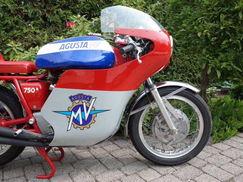 Immagine 4/36 di MV Agusta DUMMY (1972)