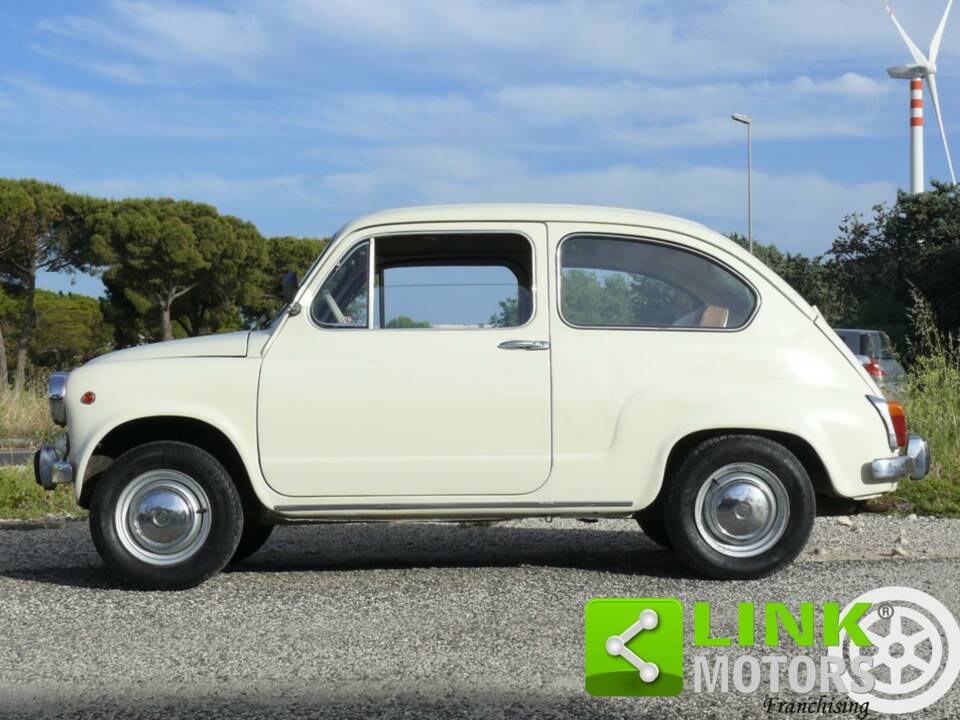 Image 8/10 de FIAT 600 D (1969)